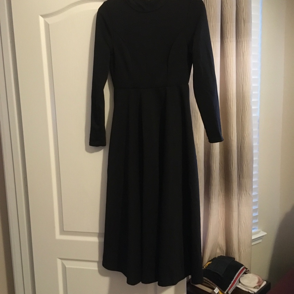 Elegant Black Long Sleeve Dress